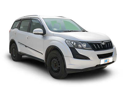 Mahindra XUV500-img